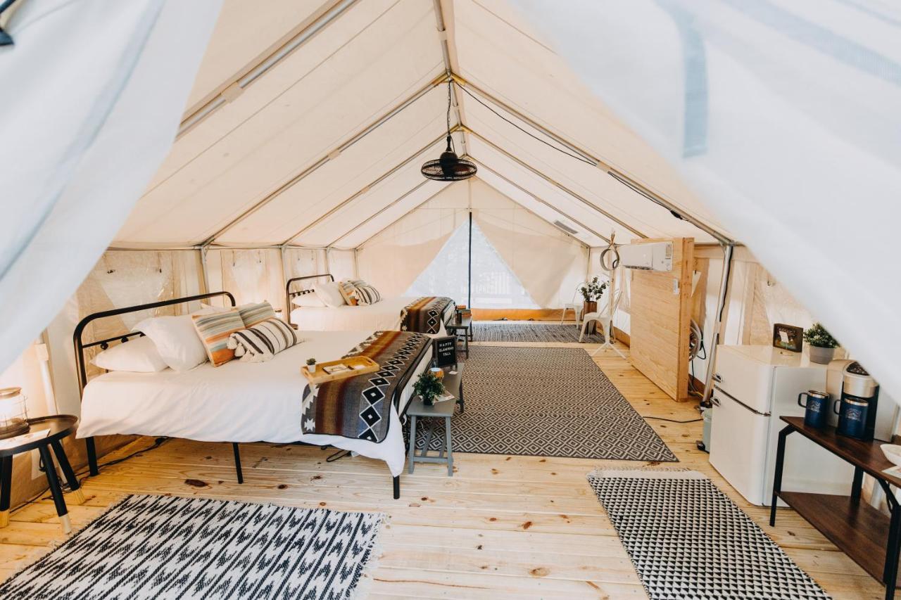 Timberline Glamping At Amicalola Falls Luxury tent Dawsonville